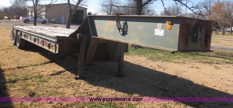 image for item F8048 1980 Rogers T35L-16-55-15 equipment trailer