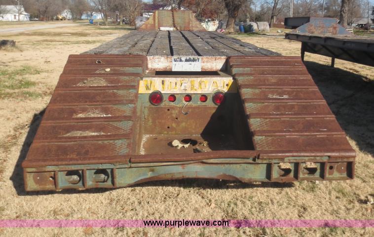 image for item F8048 1980 Rogers T35L-16-55-15 equipment trailer
