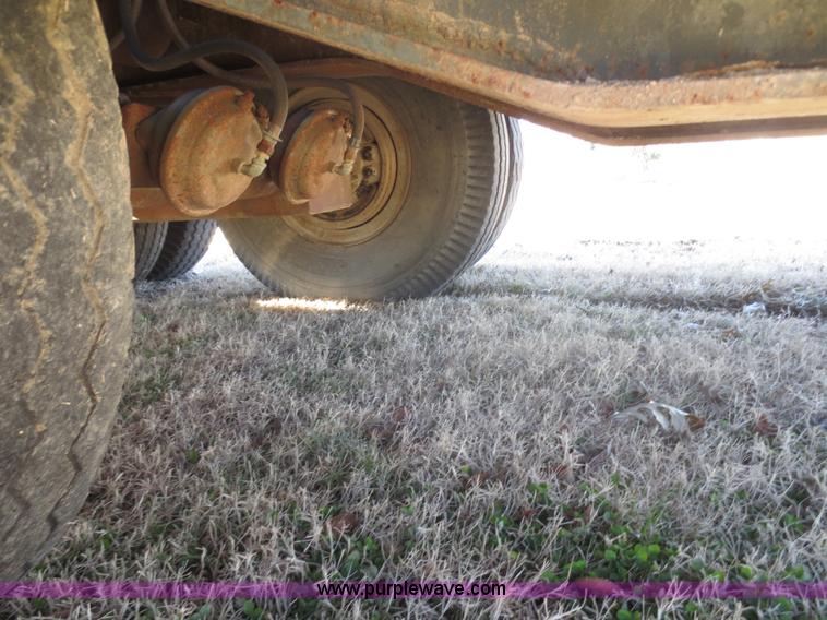 image for item F8048 1980 Rogers T35L-16-55-15 equipment trailer