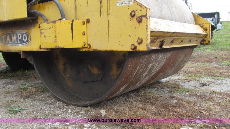 image for item G2187 Tampo RS16A vibratory smooth drum roller