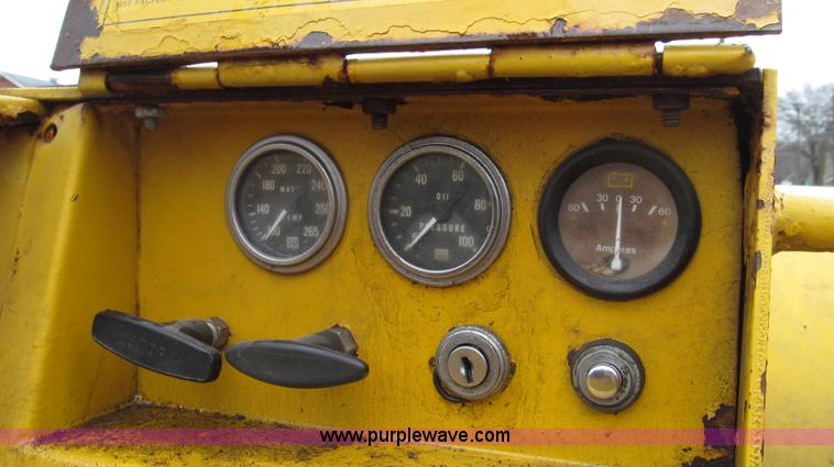 image for item G2187 Tampo RS16A vibratory smooth drum roller