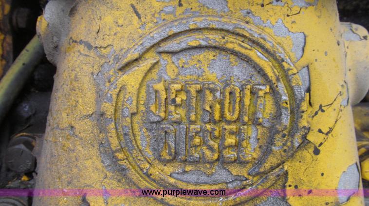 image for item G2187 Tampo RS16A vibratory smooth drum roller