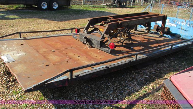 image for item G9378 Roll back wrecker bed