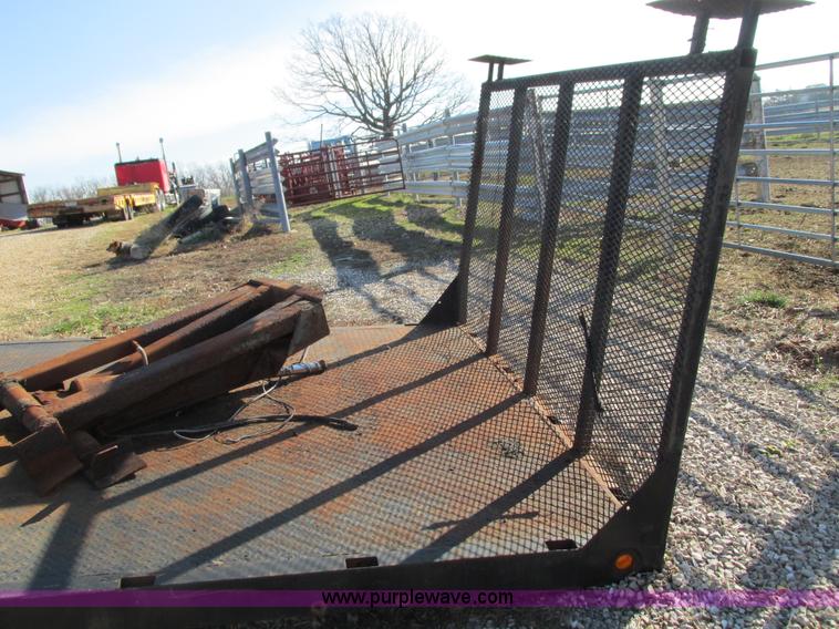 image for item G9380 Steel flatbed with hoist