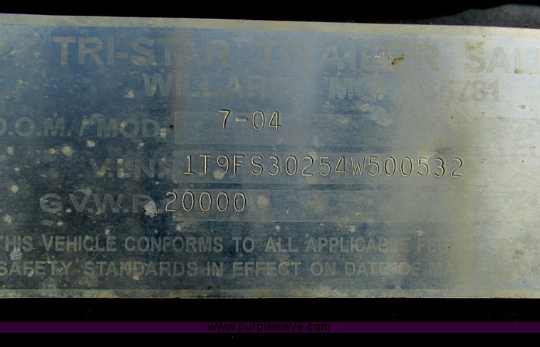 image for item G9382 2004 Tri-Star 7-04 gooseneck trailer