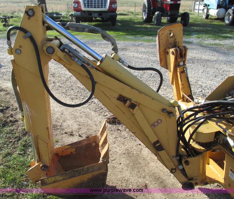 image for item G9383 Case D100SSL backhoe attachment