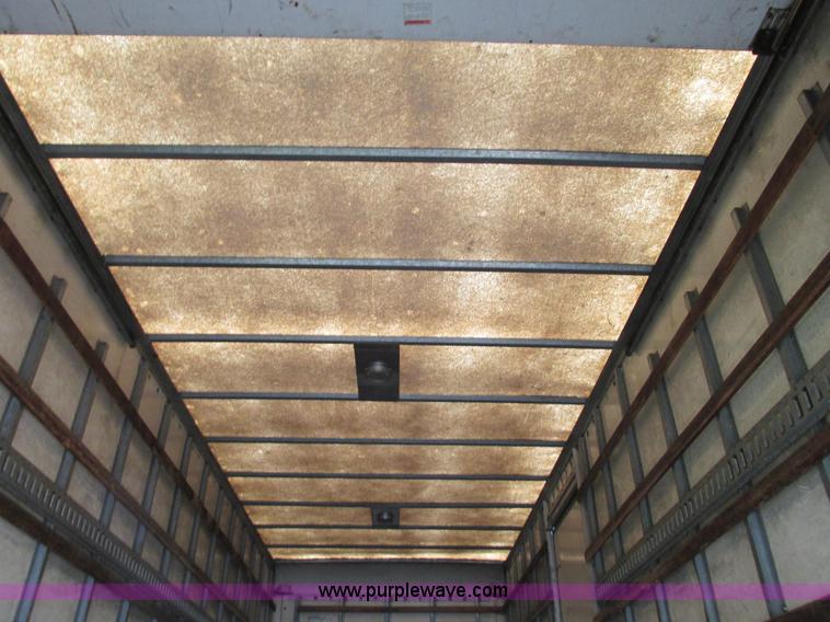 image for item G9390 1994 International 4900 box truck