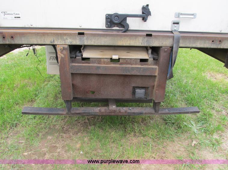 image for item G9392 1999 GMC C6500 box truck