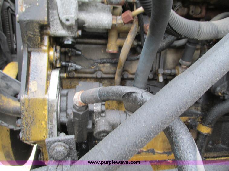 image for item G9392 1999 GMC C6500 box truck