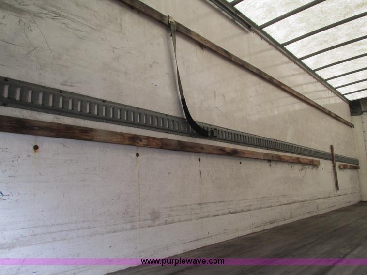 image for item G9393 1999 GMC C6500 box truck