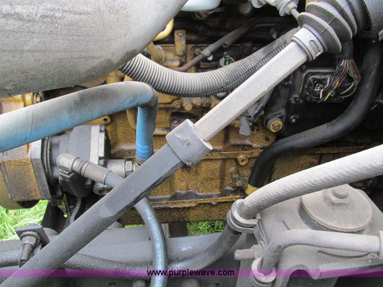 image for item G9393 1999 GMC C6500 box truck