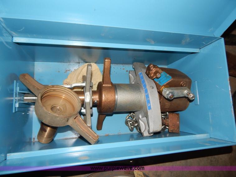 image for item H3928 Mueller B-101 drilling and taping machine