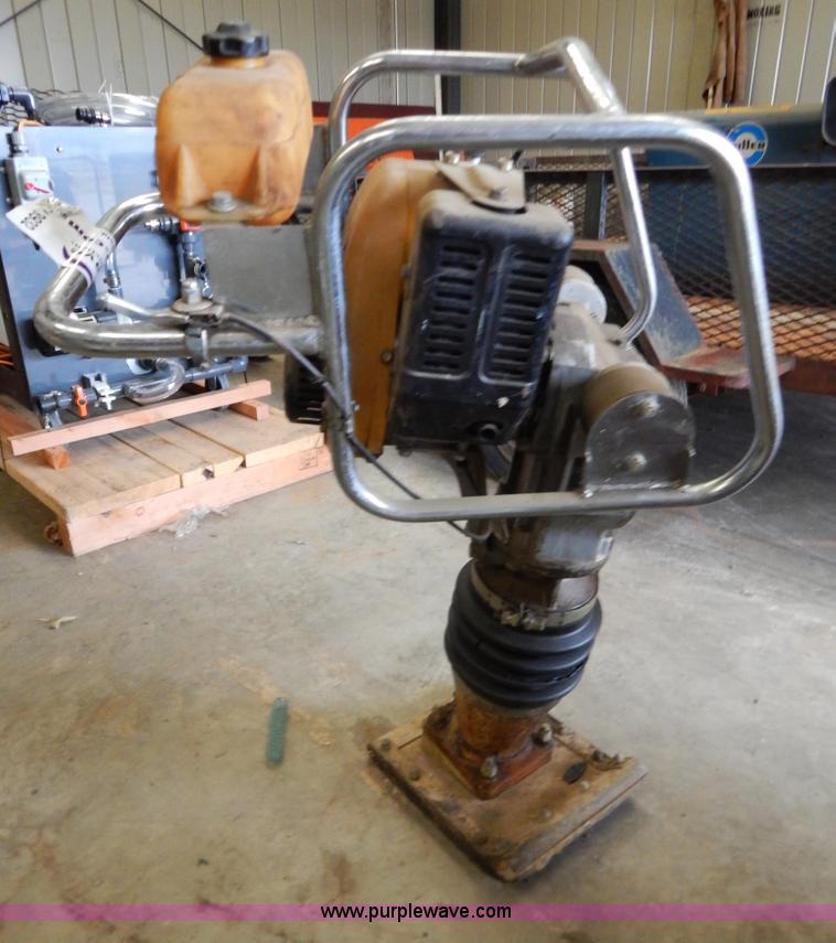 image for item H3932 Ingersoll Rand RX65 compactor