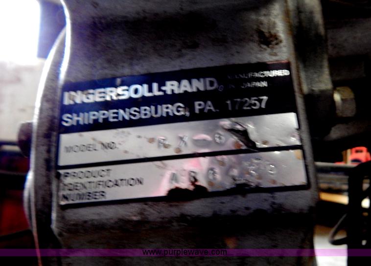 image for item H3932 Ingersoll Rand RX65 compactor