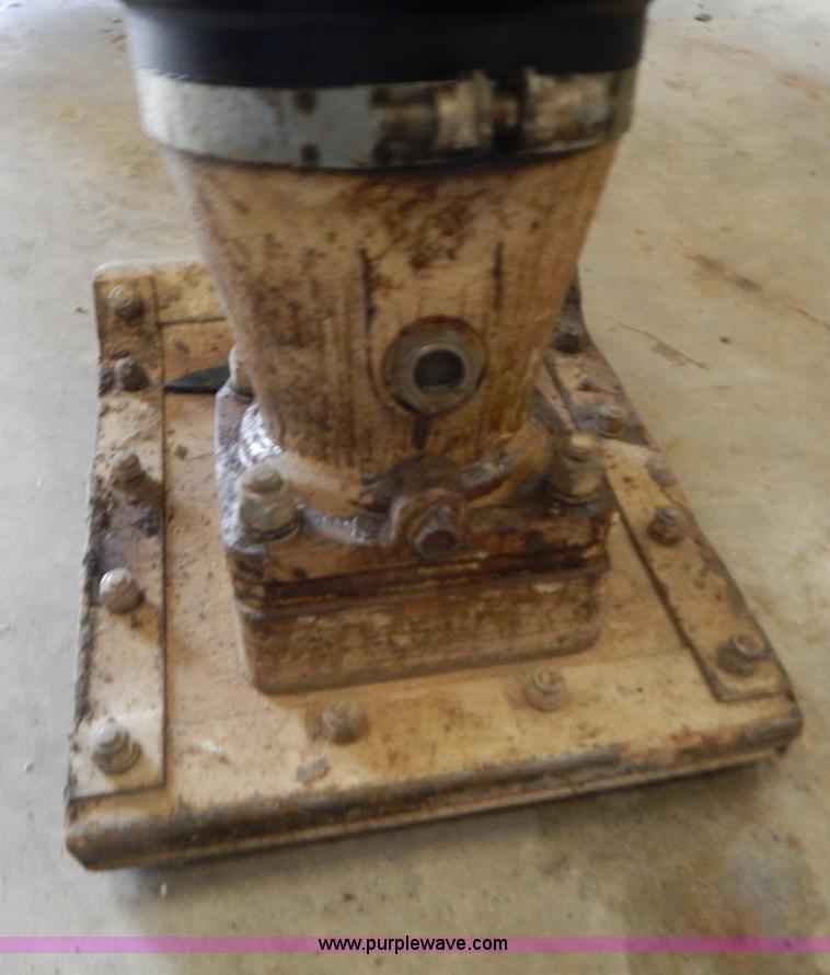 image for item H3932 Ingersoll Rand RX65 compactor