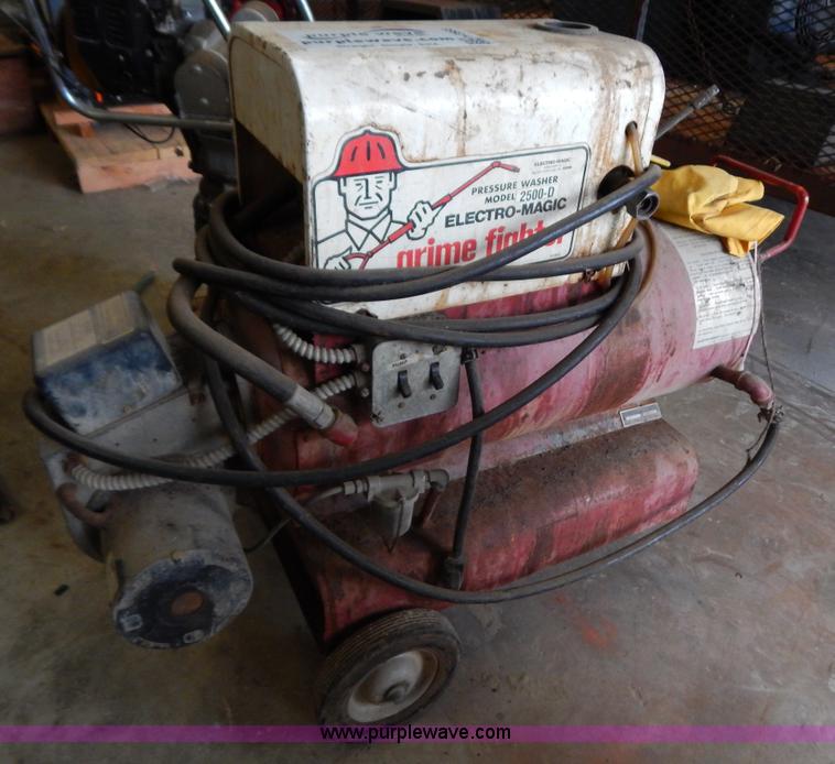 image for item H3933 Electro-Magic 2500D pressure washer