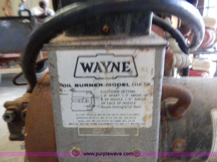 image for item H3933 Electro-Magic 2500D pressure washer