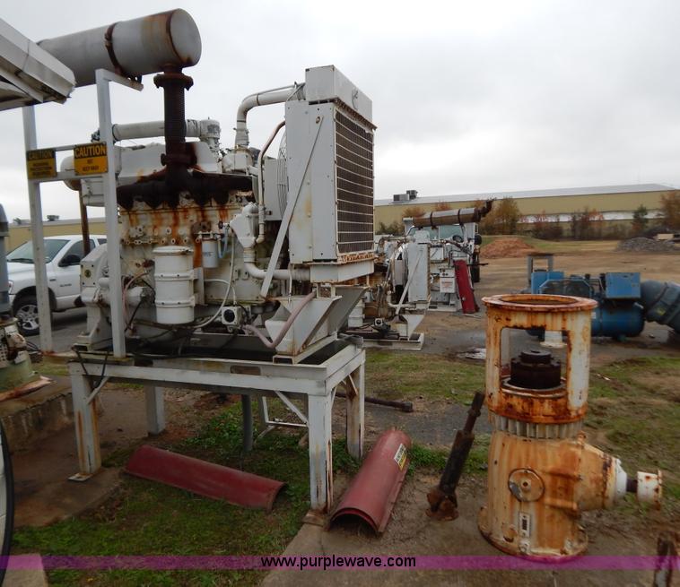 image for item H3946 Cummins natural gas pump engine