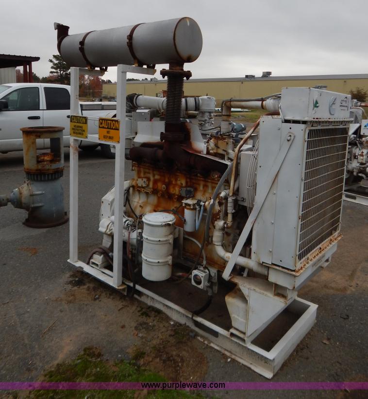 image for item H3947 Cummins natural gas pump engine