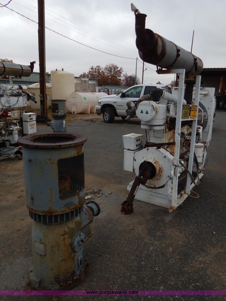 image for item H3948 Cummins natural gas pump engine