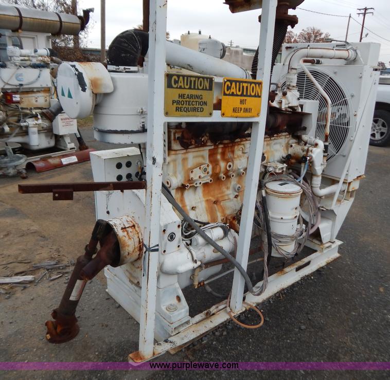 image for item H3948 Cummins natural gas pump engine