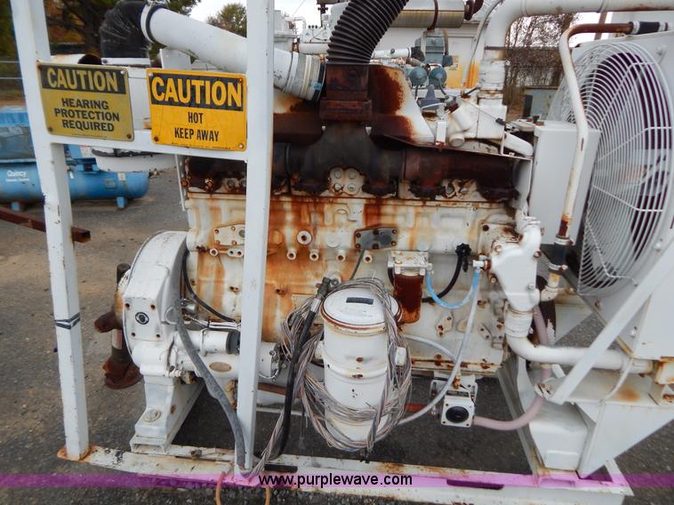 image for item H3948 Cummins natural gas pump engine