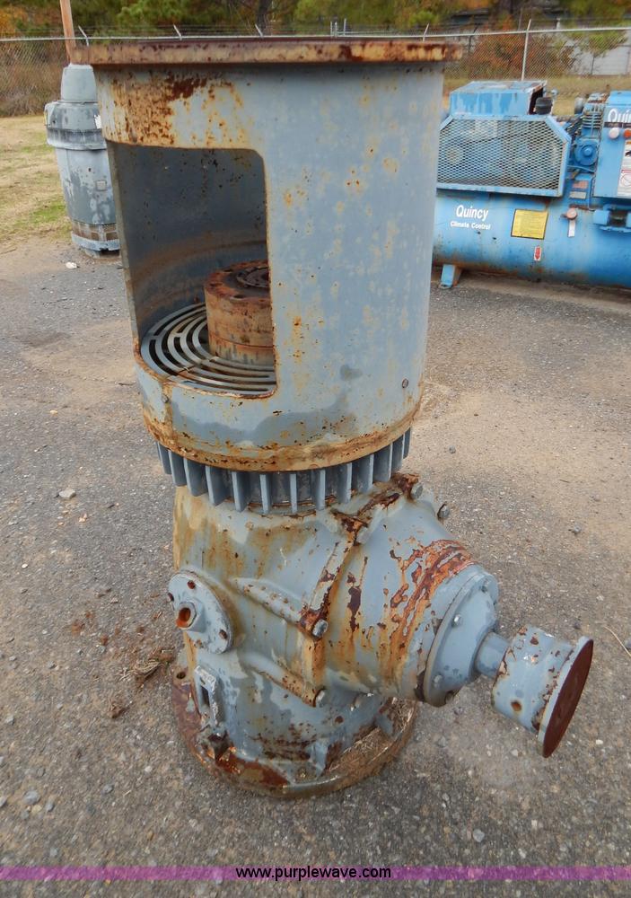 image for item H3948 Cummins natural gas pump engine