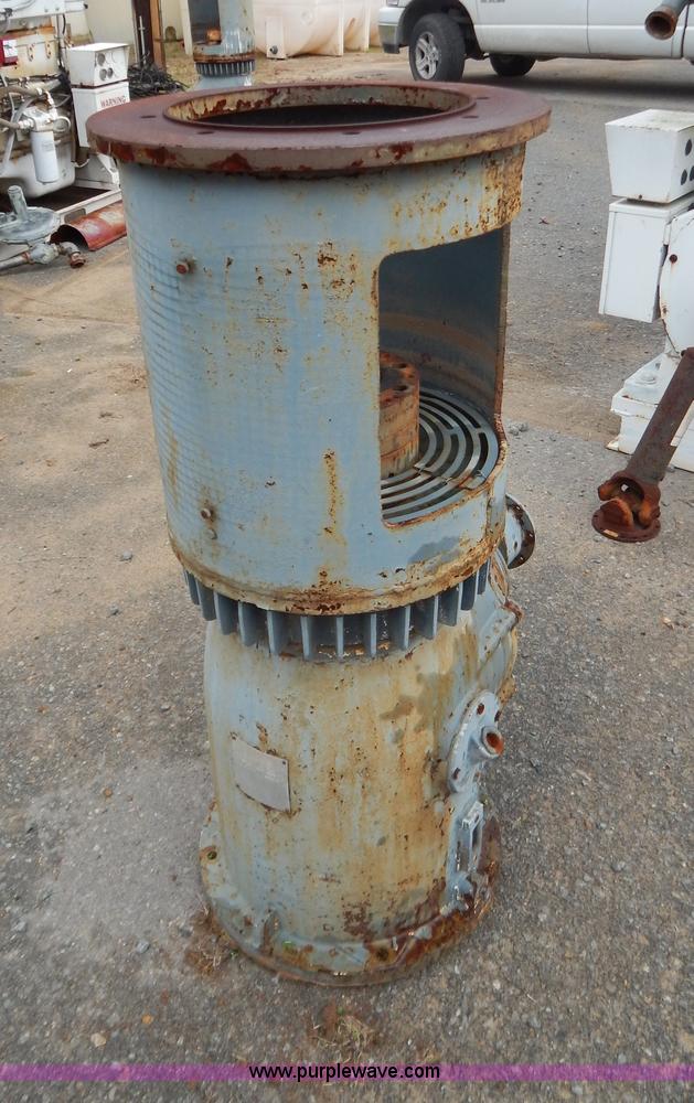 image for item H3948 Cummins natural gas pump engine