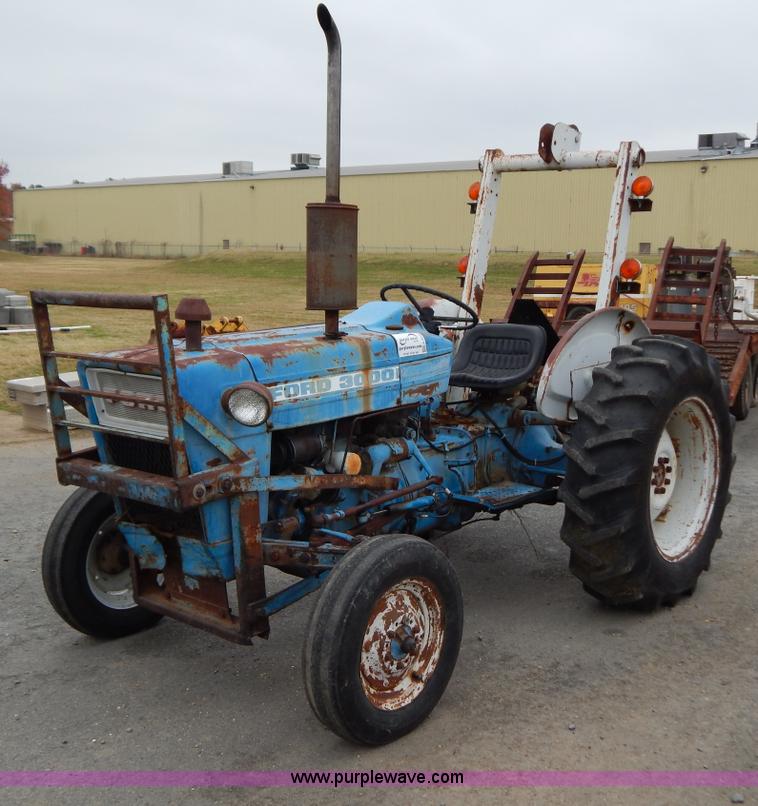 image for item H3950 Ford 3000 tractor