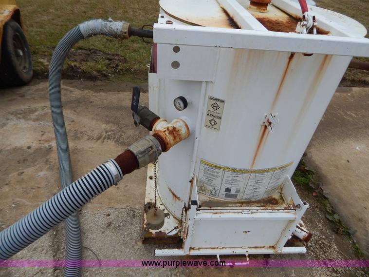 image for item H3952 Wachs Trav-L-Vac 300