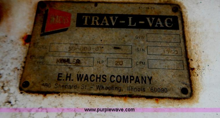image for item H3952 Wachs Trav-L-Vac 300