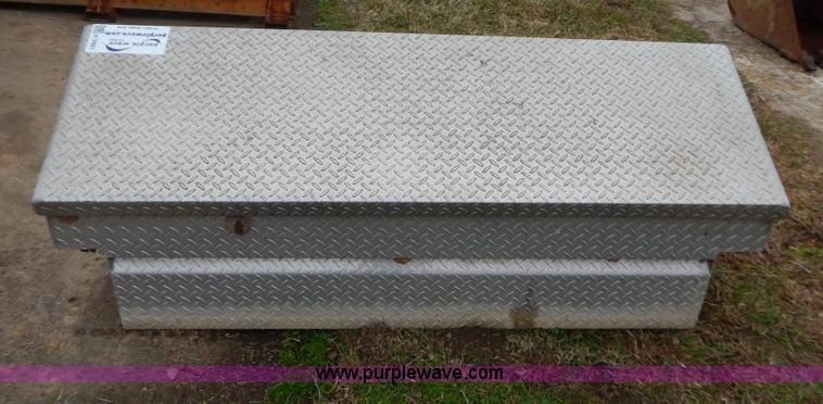 image for item H3961 Aluminum truck toolbox