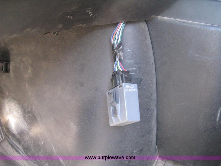 image for item H4479 2004 Chevrolet Express 1500 van