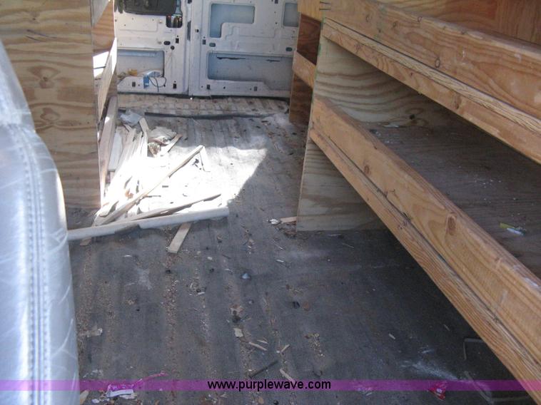 image for item H4479 2004 Chevrolet Express 1500 van