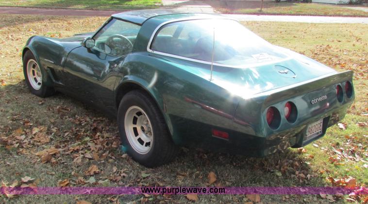 image for item H7284 1982 Chevrolet Corvette