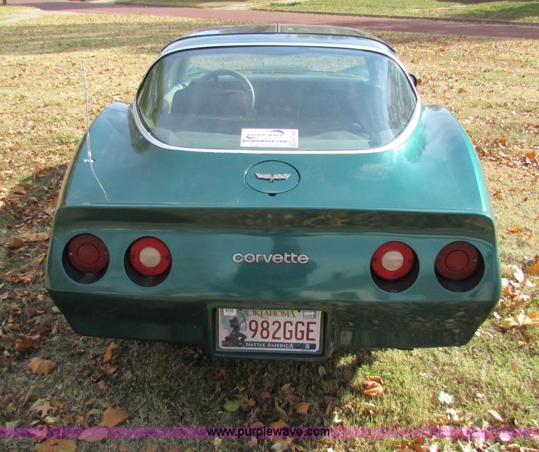 image for item H7284 1982 Chevrolet Corvette