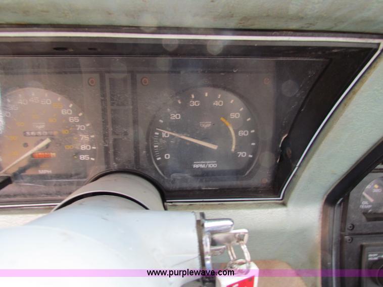 image for item H7284 1982 Chevrolet Corvette