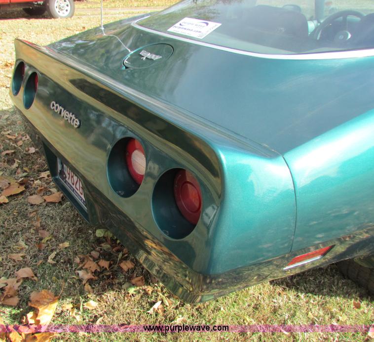 image for item H7284 1982 Chevrolet Corvette