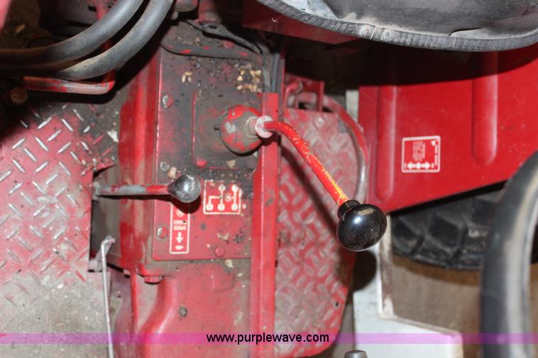 image for item H7868 International 284 tractor