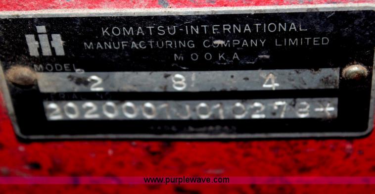 image for item H7868 International 284 tractor