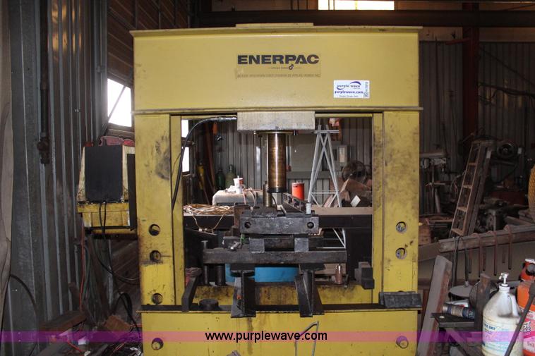 image for item H7870 Interpac hydraulic press