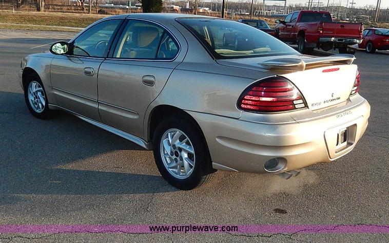 image for item H9514 2003 Pontiac Grand AM SE