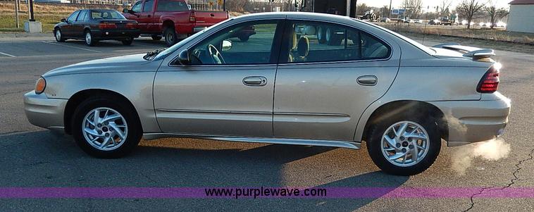 image for item H9514 2003 Pontiac Grand AM SE