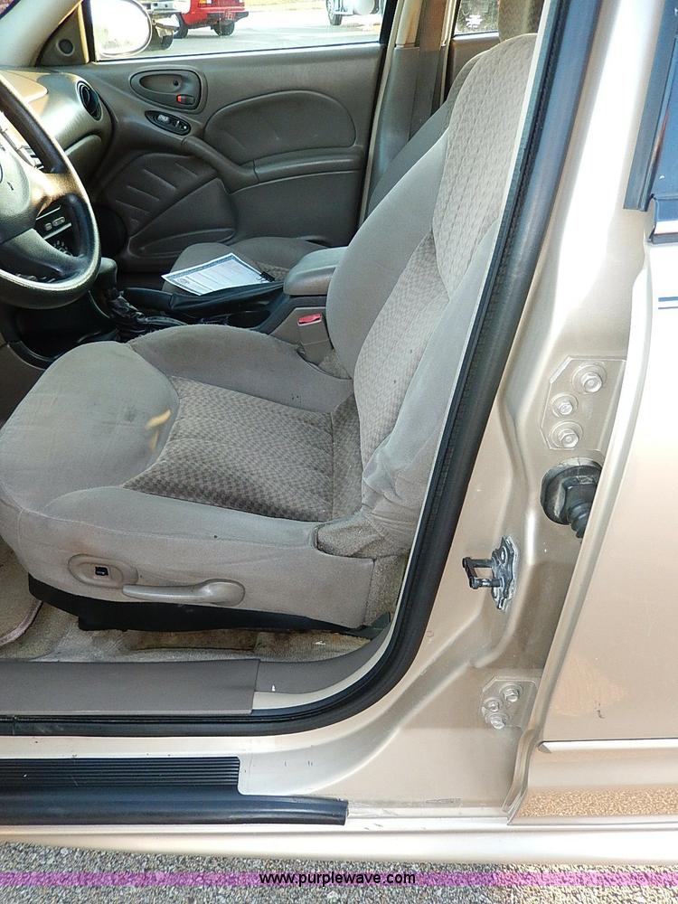 image for item H9514 2003 Pontiac Grand AM SE