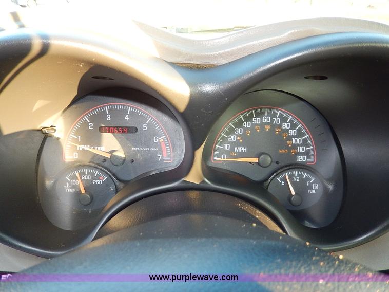 image for item H9514 2003 Pontiac Grand AM SE