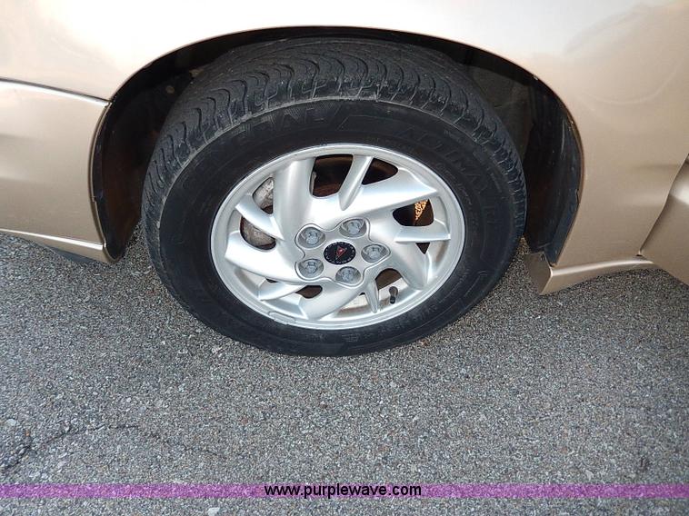 image for item H9514 2003 Pontiac Grand AM SE