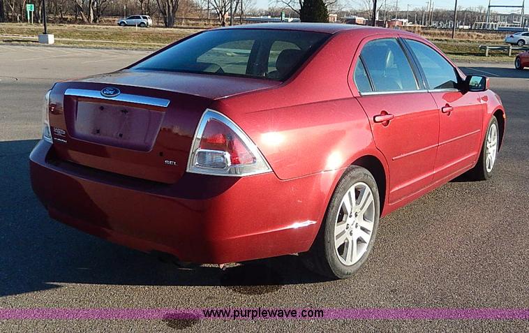image for item H9516 2006 Ford Fusion SEL