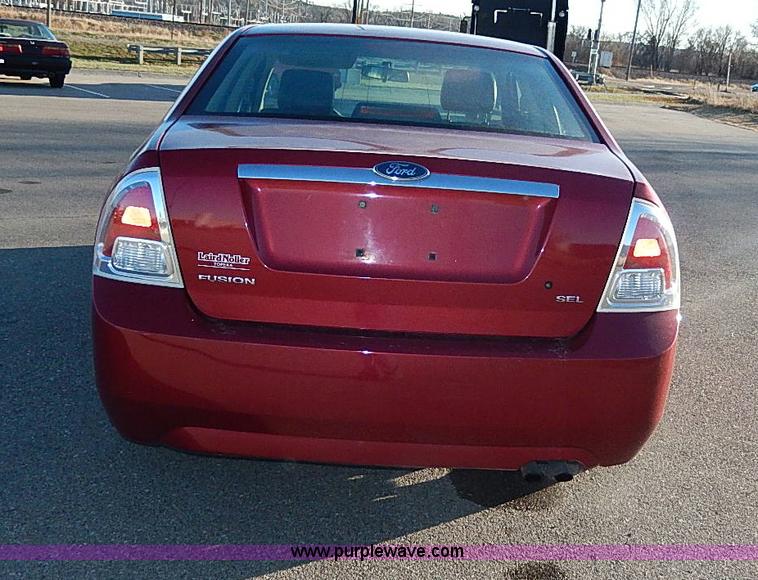 image for item H9516 2006 Ford Fusion SEL
