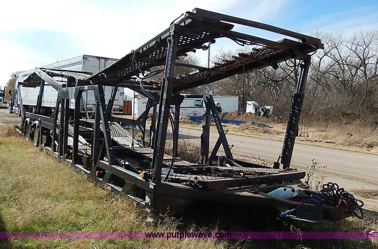 image for item H9536 1991 Williams six car trailer