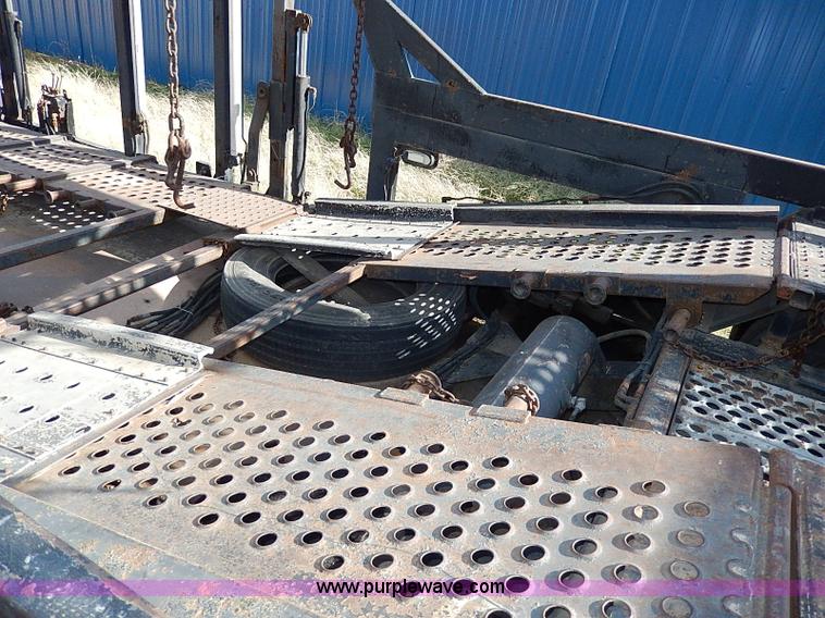 image for item H9536 1991 Williams six car trailer